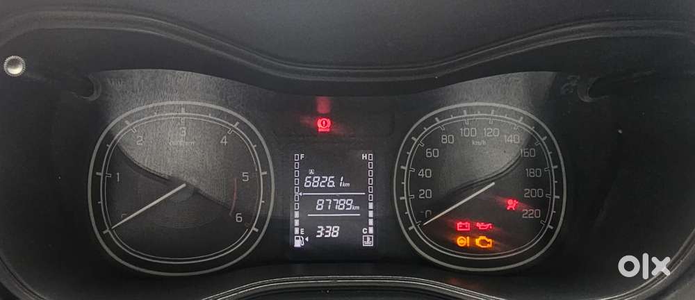 Maruti Suzuki Brezza Vdi, 2018, Diesel