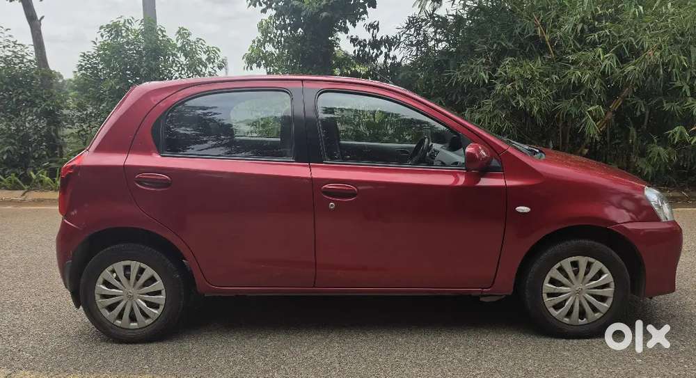 Toyota Etios Liva Petrol 2011