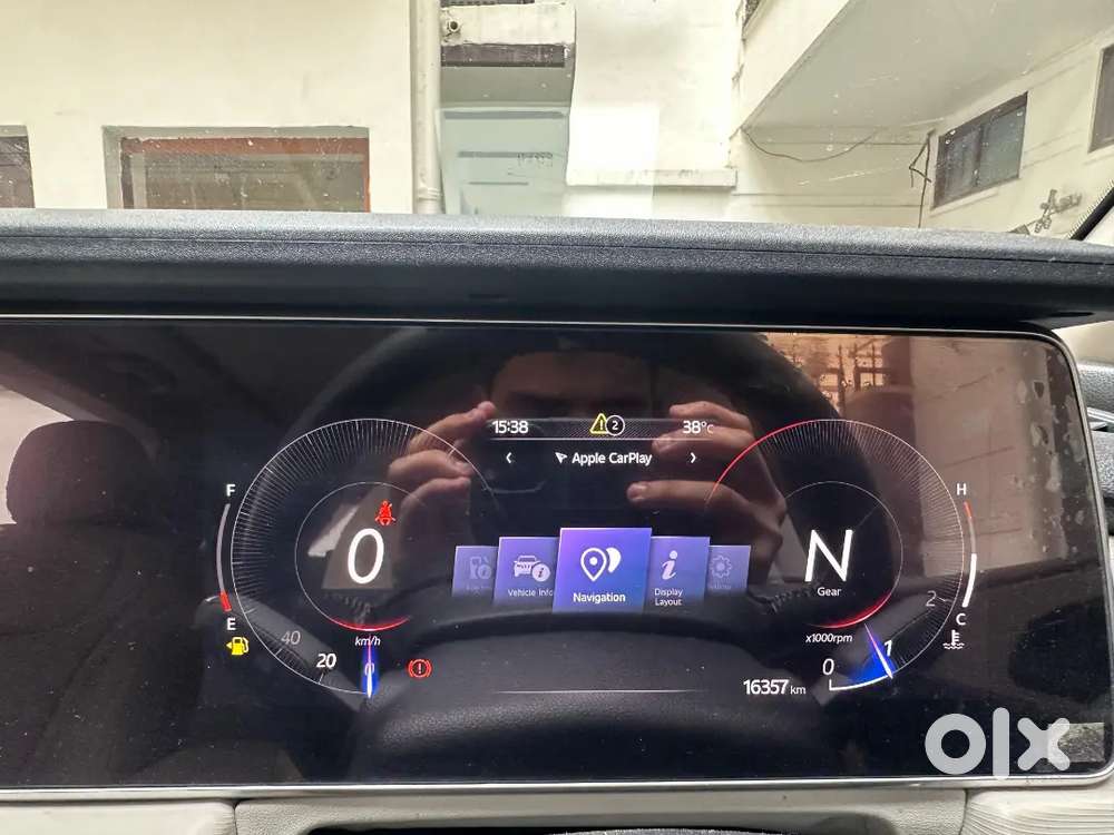 Mahindra Xuv700 2022 Petrol Well Maintained