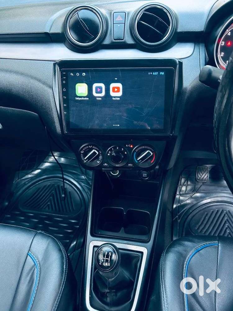 Maruti Suzuki Swift Vxi + Manual, 2022, Petrol