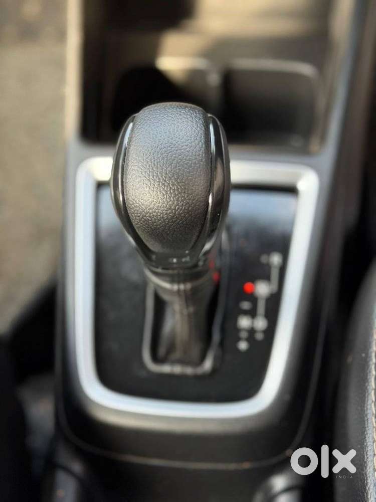 Maruti Suzuki Swift Amt Vxi, 2019, Petrol