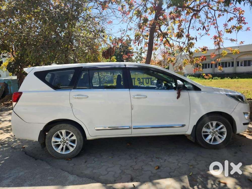 Toyota Innova Crysta 2018 Diesel 80000 Km Driven