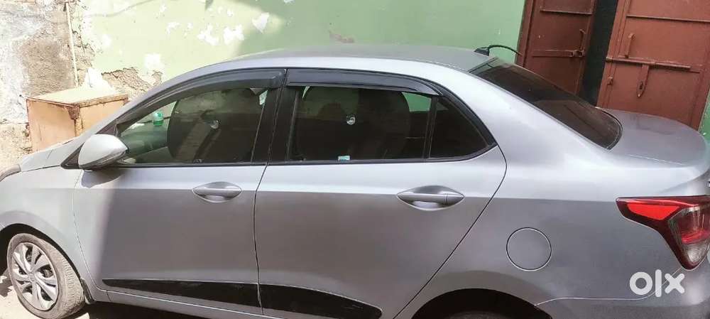 Hyundai Xcent 2015 Cng & Hybrids Well Maintained