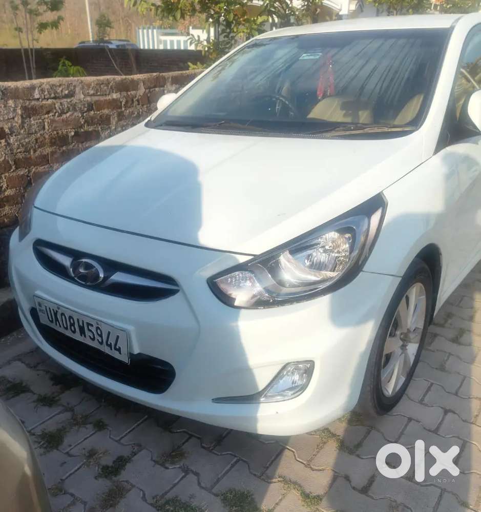 Hyundai Verna 2012 Petrol 71000 Km Driven