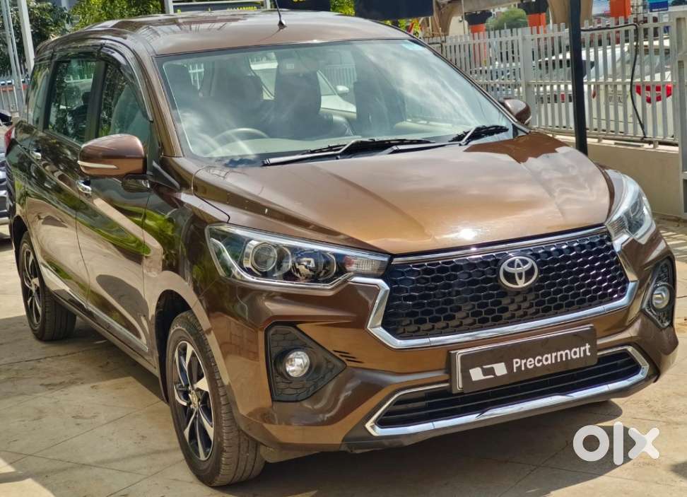 Toyota Rumion V At, 2023, Petrol