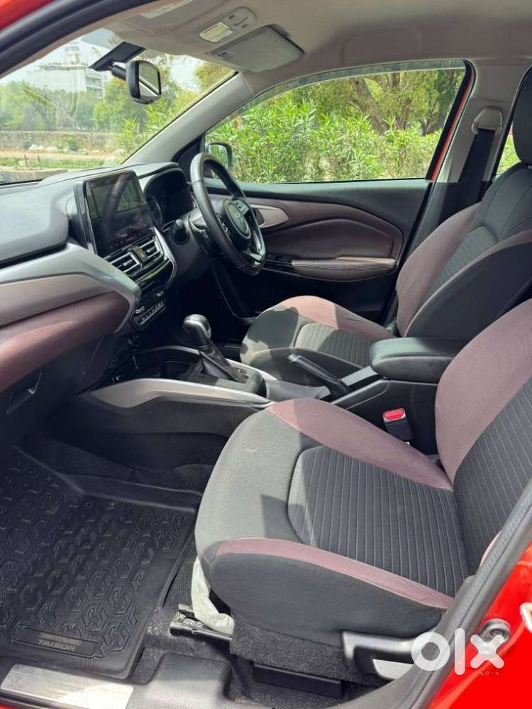 Toyota Urban Cruiser Taisor V 1.0 Petrol At, 2024, Petrol