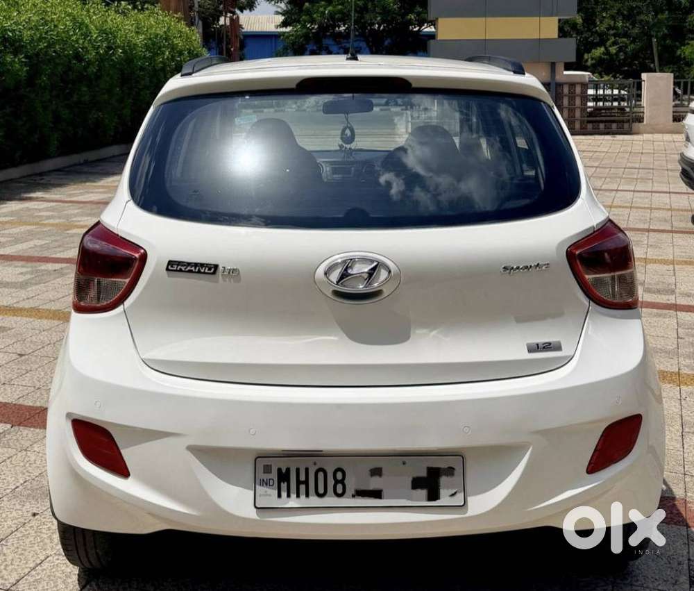 Hyundai Grand I10 Sportz Edition, 2015, Petrol