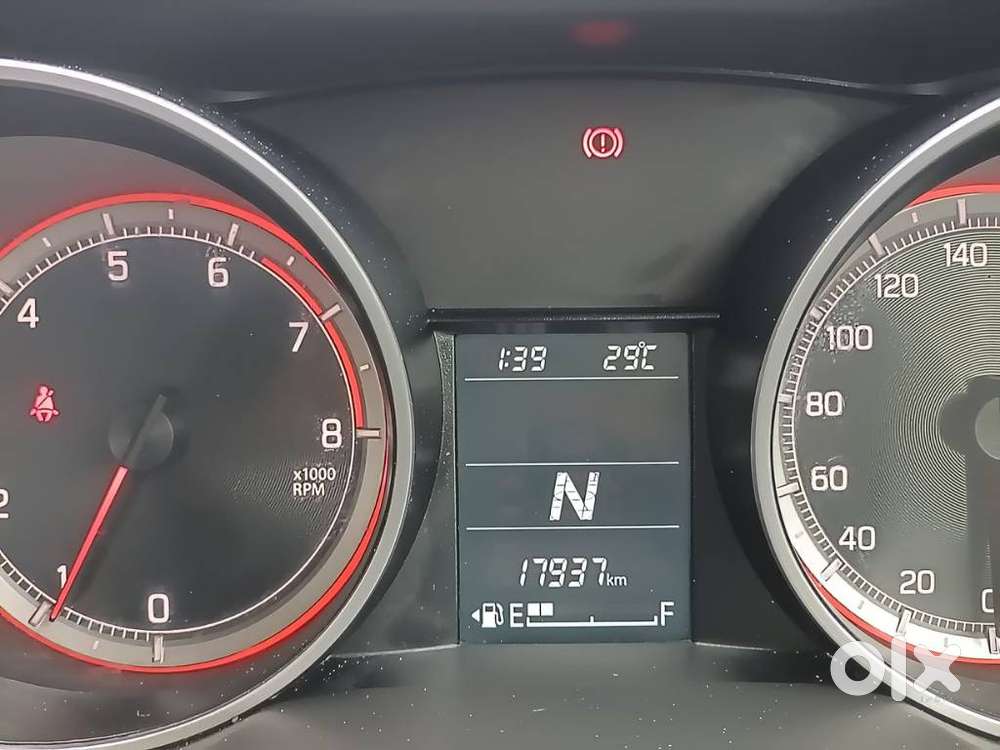 Maruti Suzuki Swift Amt Vxi, 2018, Petrol