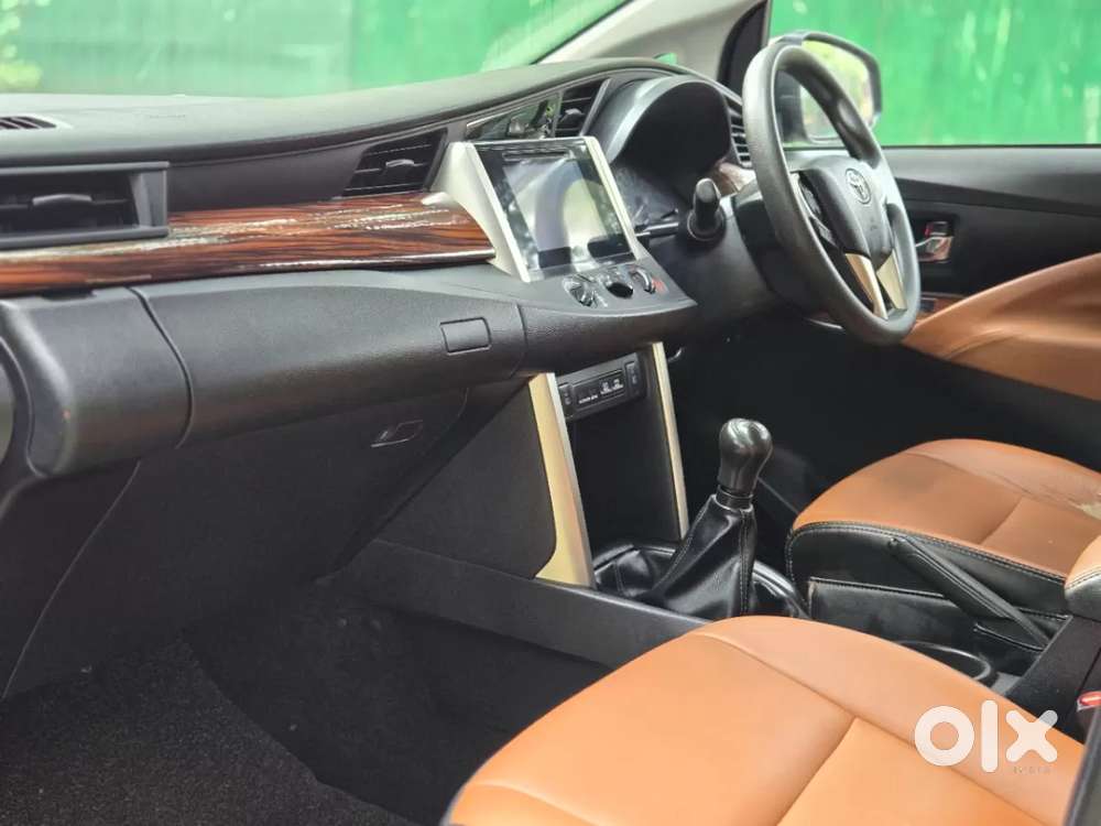 Toyota Innova Crysta [2020-ongoing] 2.4 Gx 8 Str, 2019, Diesel