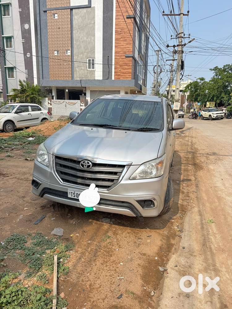 Toyota Innova 2014 Diesel 26000 Km Driven