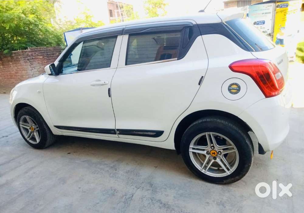 Maruti Suzuki Swift, 2020, Petrol