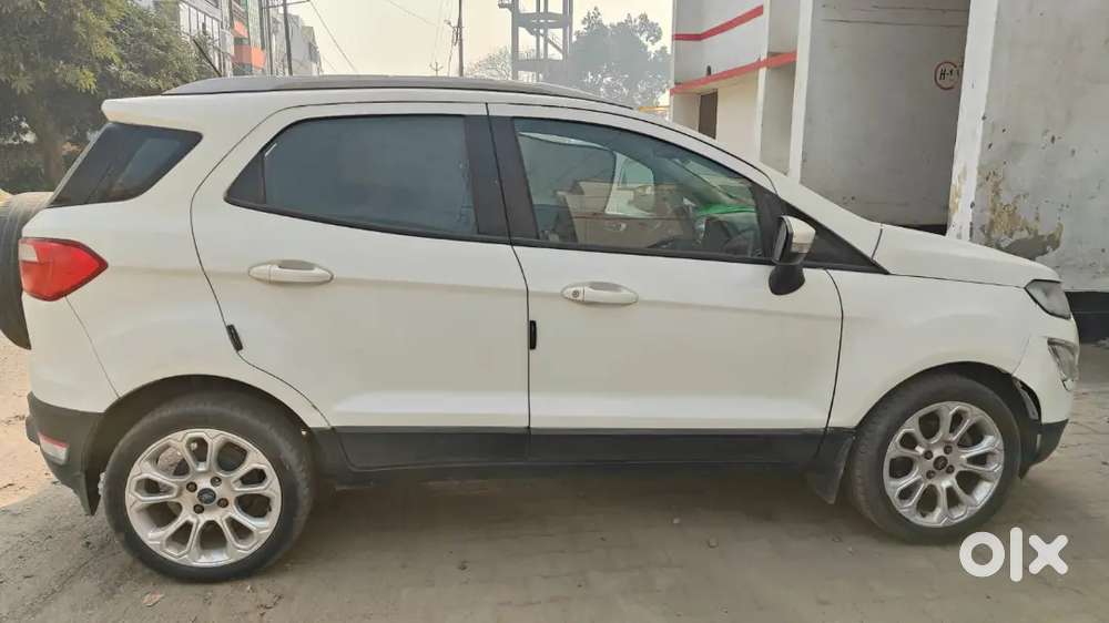 Ford Ecosport 2018 Petrol 80000 Km Driven