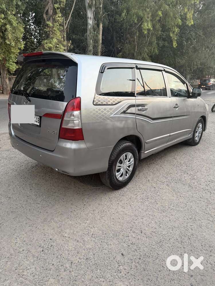 Toyota Innova 2.5 Gx 7 Str Bs-iii, 2016, Diesel