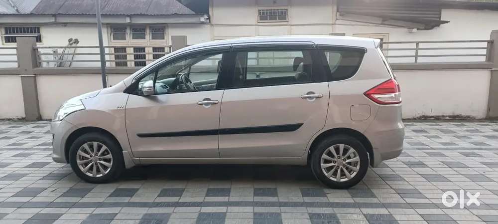 Maruti Suzuki Ertiga Zxi 2015