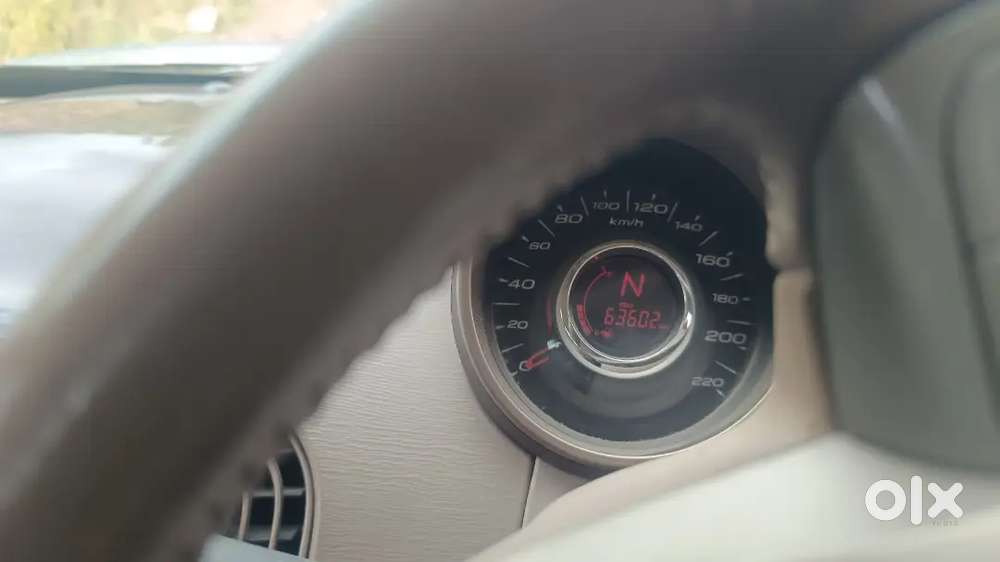 Mahindra Xuv500 2013 Diesel 63000 Km Driven