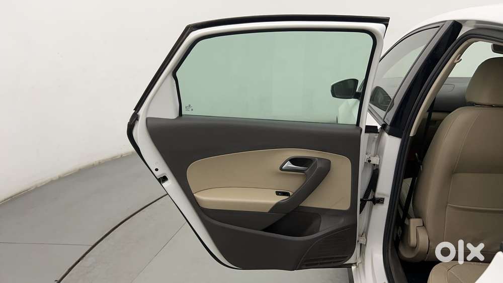 Volkswagen Vento 2010-2013 Petrol Highline At, 2020, Petrol