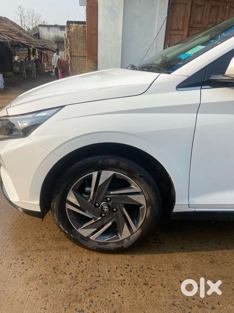 Hyundai I20 2022 Petrol 30000 Km Driven