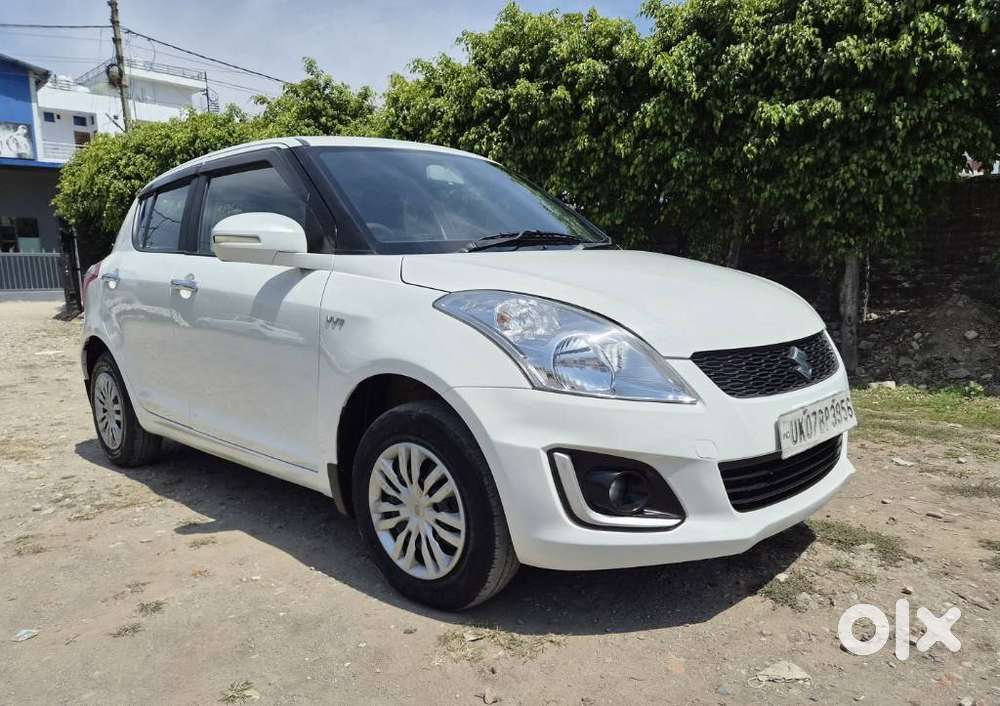 Maruti Suzuki Swift Vxi 1.2 Abs Bs-iv, 2016, Petrol