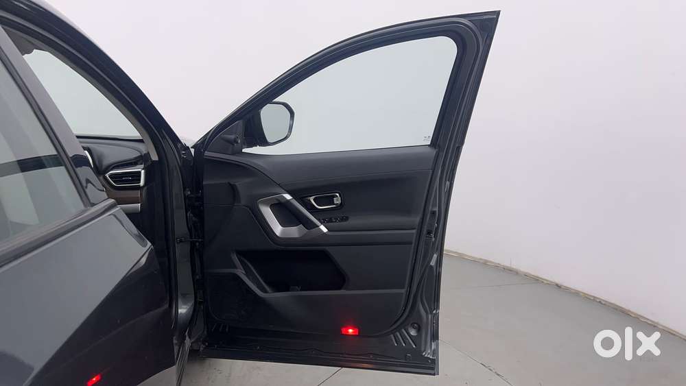 Tata Harrier Xt, 2019, Diesel