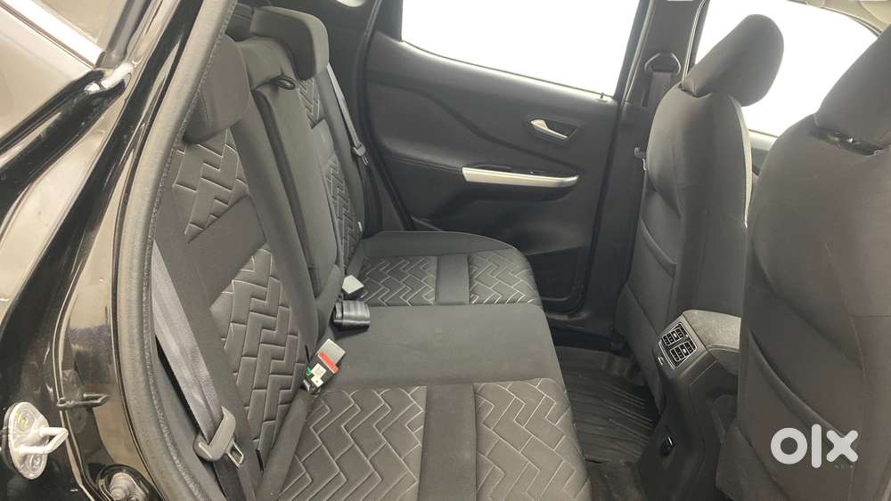 Nissan Magnite 1.0 Xv Premium Turbo Cvt, 2021, Petrol