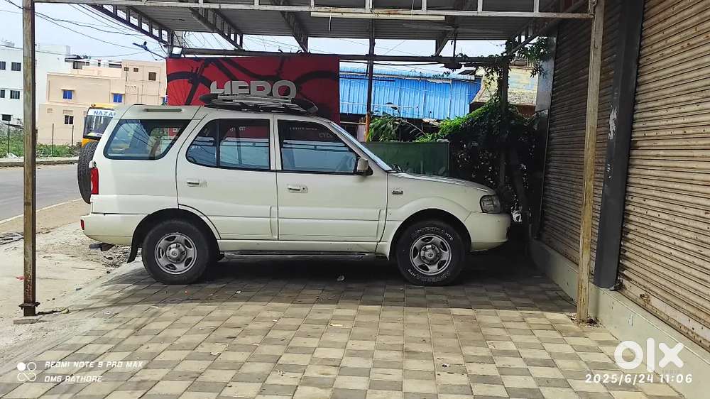 Tata Safari Gx Dicor 2012