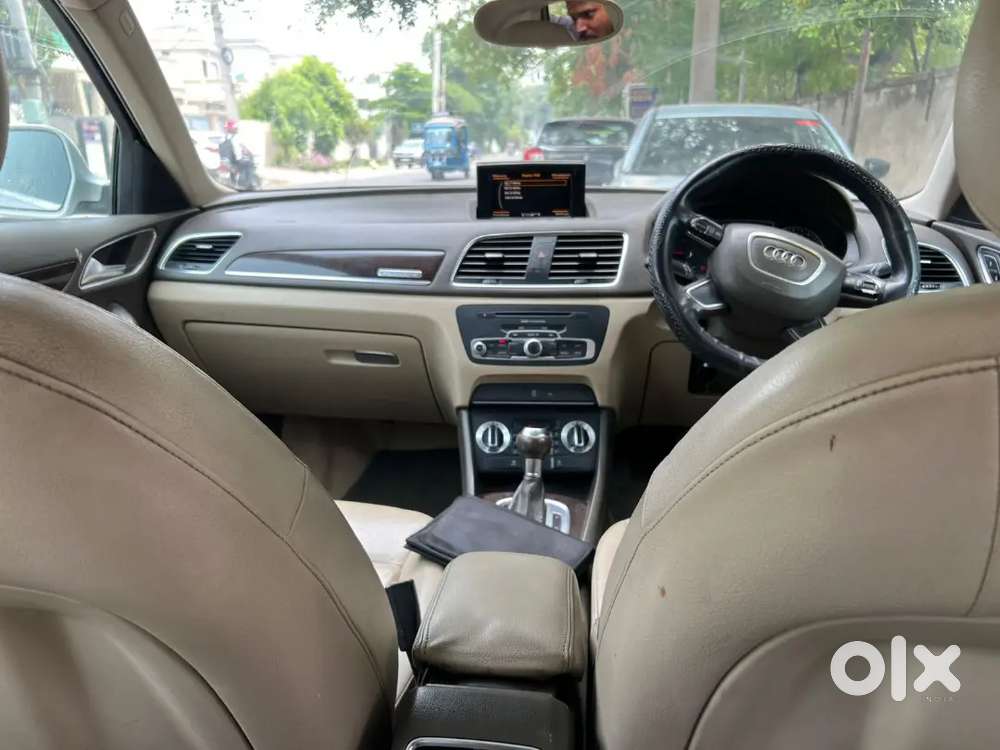Audi Q3 2013 Diesel 98695 Km Driven