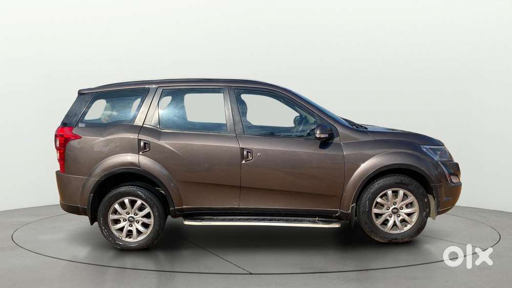 Mahindra Xuv500 W9 At 1.99, 2019, Diesel