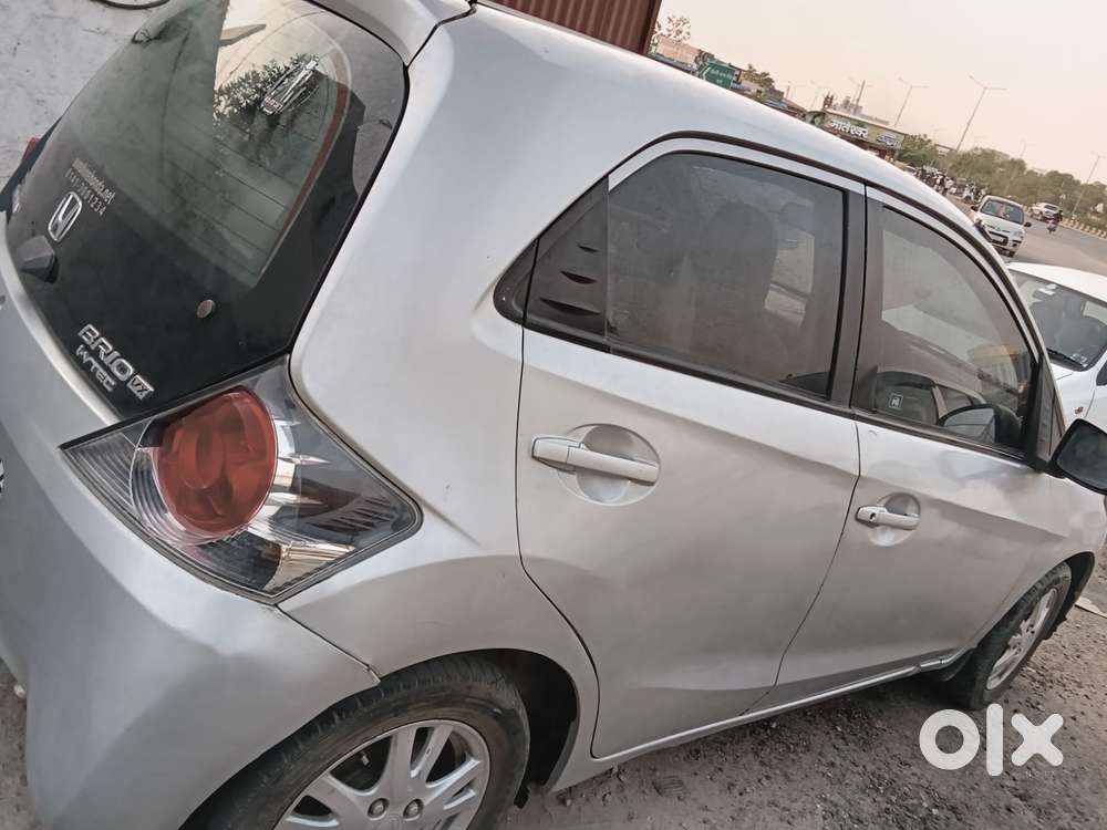 Honda Brio Vx Mt, 2016, Petrol