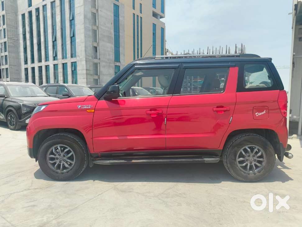 Mahindra Tuv 300 T10, 2018, Diesel