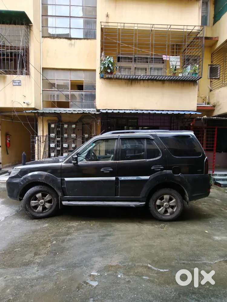 Tata Safari Storme 2015 Diesel Manpual With Low Kms