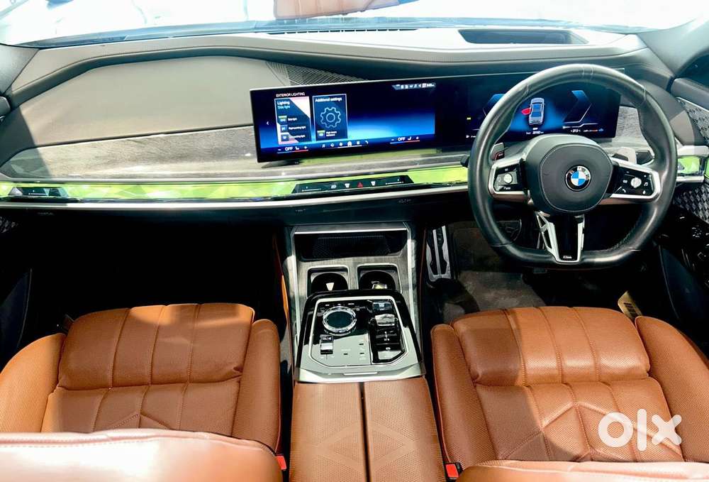 Bmw 7 Series 740i M Sport Petrol Automatic, 2025, Petrol