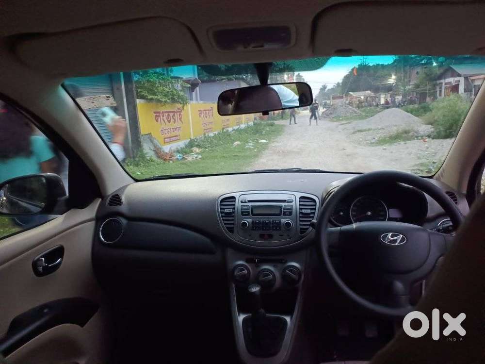 Hyundai I10 Sportz, 2011, Petrol