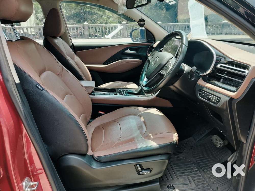 Mg Hector Plus Sharp Pro 1.5 Turbo Petrol Cvt 7 Str, 2024, Petrol