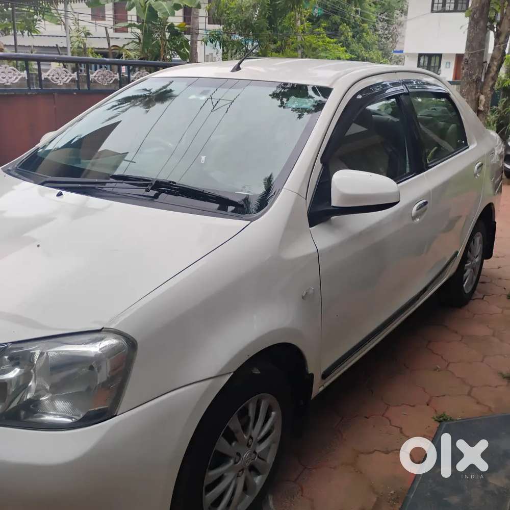 Toyota Etios 2011 Petrol Well Maintained