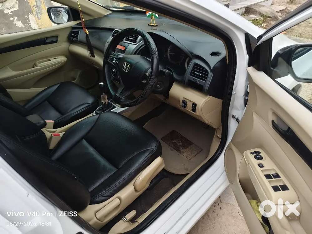 Honda City 1.5 V Cvt 2012