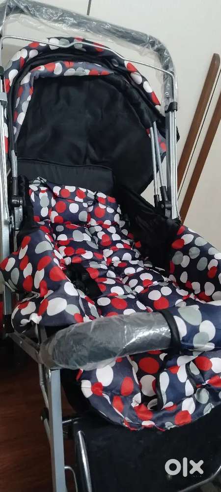 Baby stroller for Almost brand new! Kids Furniture
