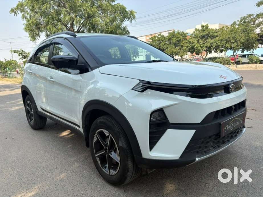 Tata Nexon Creative 1.2 Revotron Petrol 6 Mt, 2025, Petrol