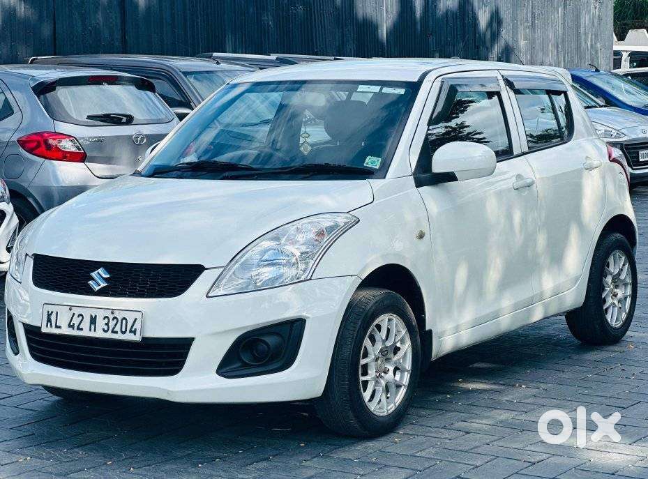 Maruti Suzuki Swift Lxi, 2016, Petrol