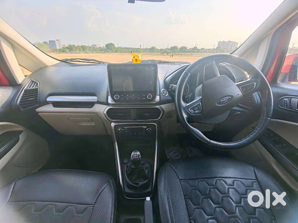 Well-maintained Ford Ecosport 1.5 Titanium (petrol) – Dec 2020 Model