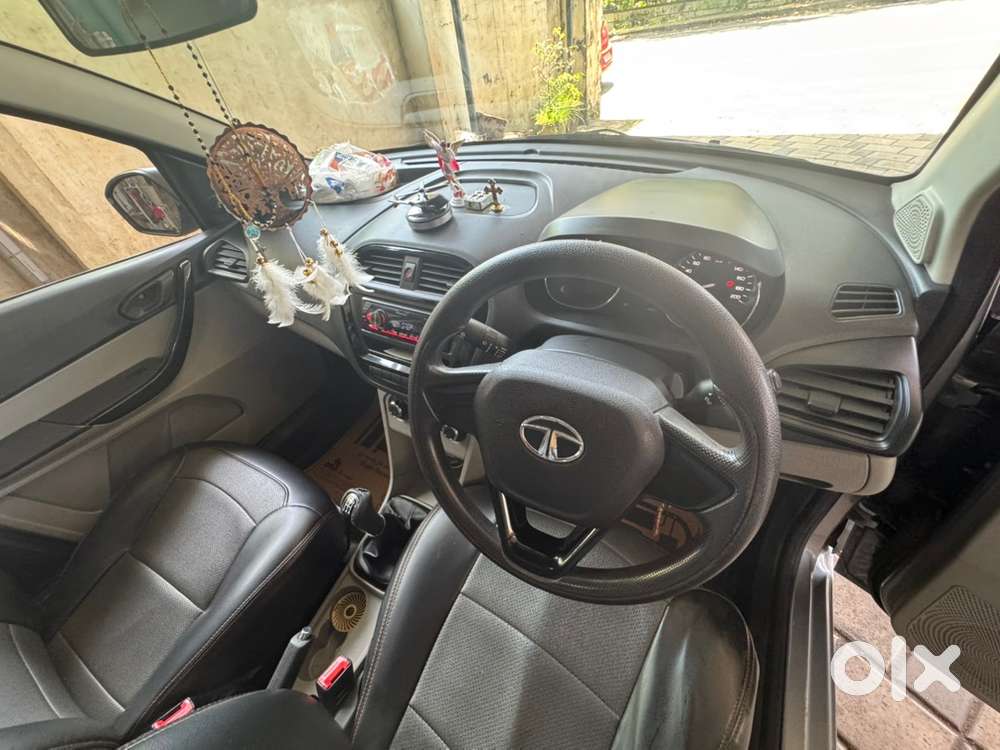Tata Tiago Petrol 2018