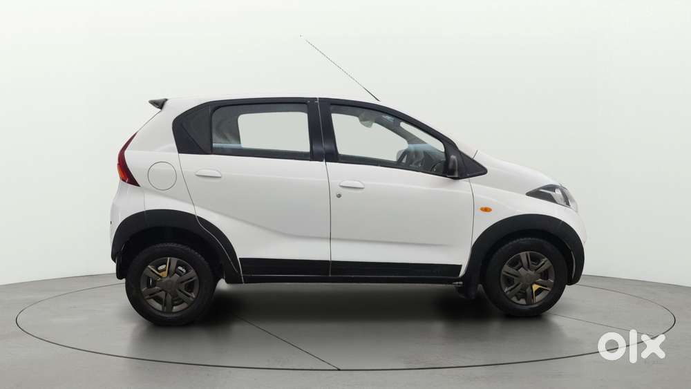 Datsun Redigo Gold 1.0, 2017, Petrol