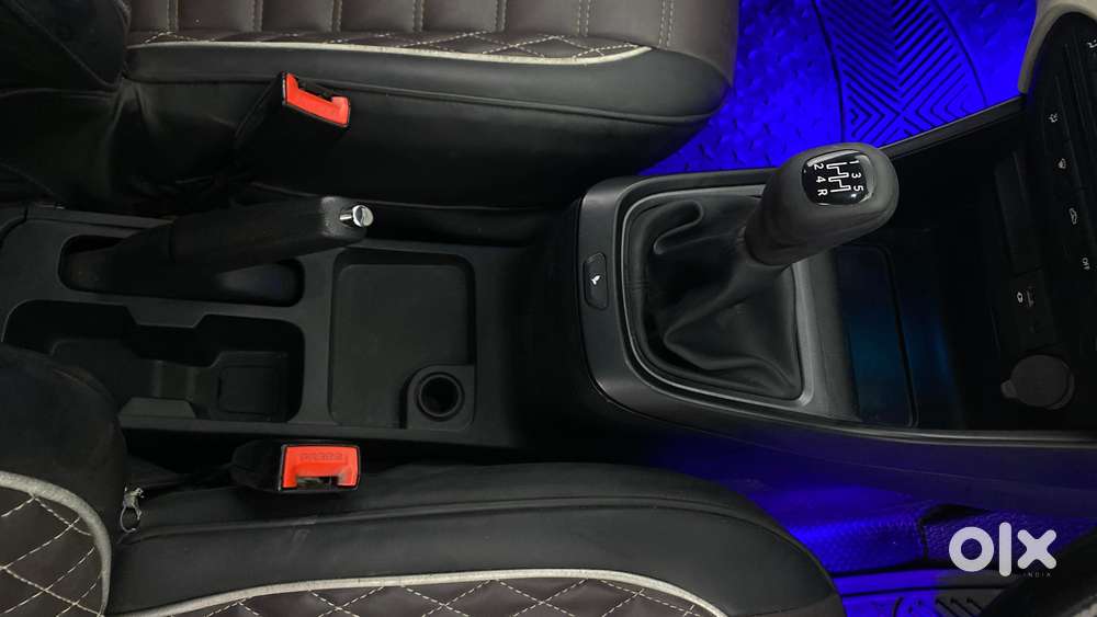 Tata Altroz 1.2 Xm Plus, 2022, Petrol