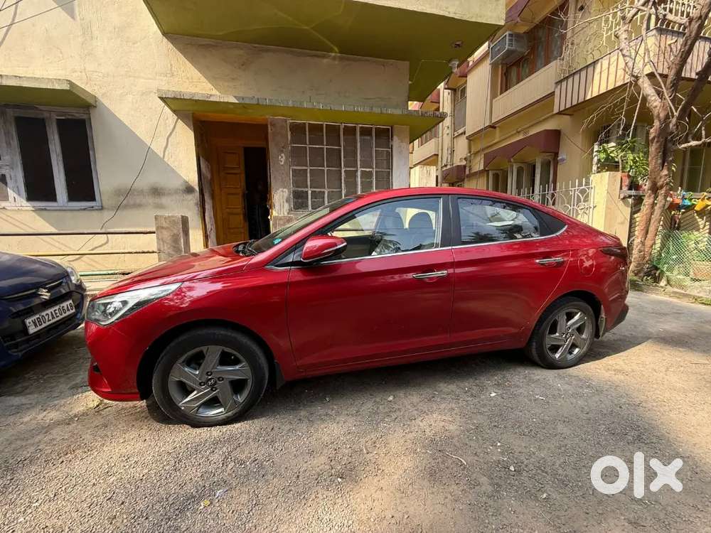 Hyundai Verna Next To Showroom Condition