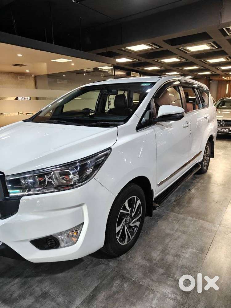 Toyota Innova Crysta 2.4 Gx Limited Edition 7 Str, 2024, Diesel
