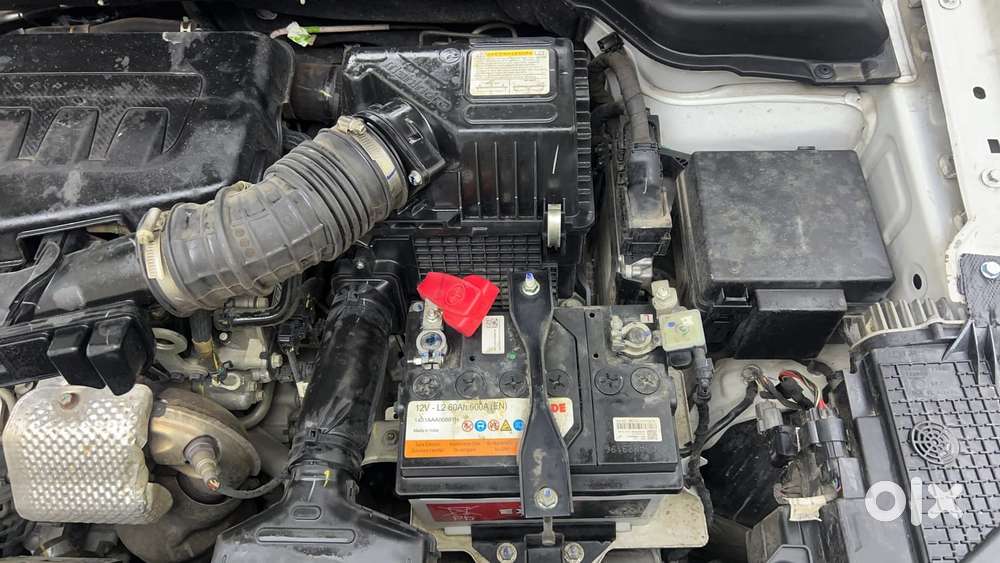 Mahindra Xuv 3xo Ax5 Pm Mt, 2024, Petrol
