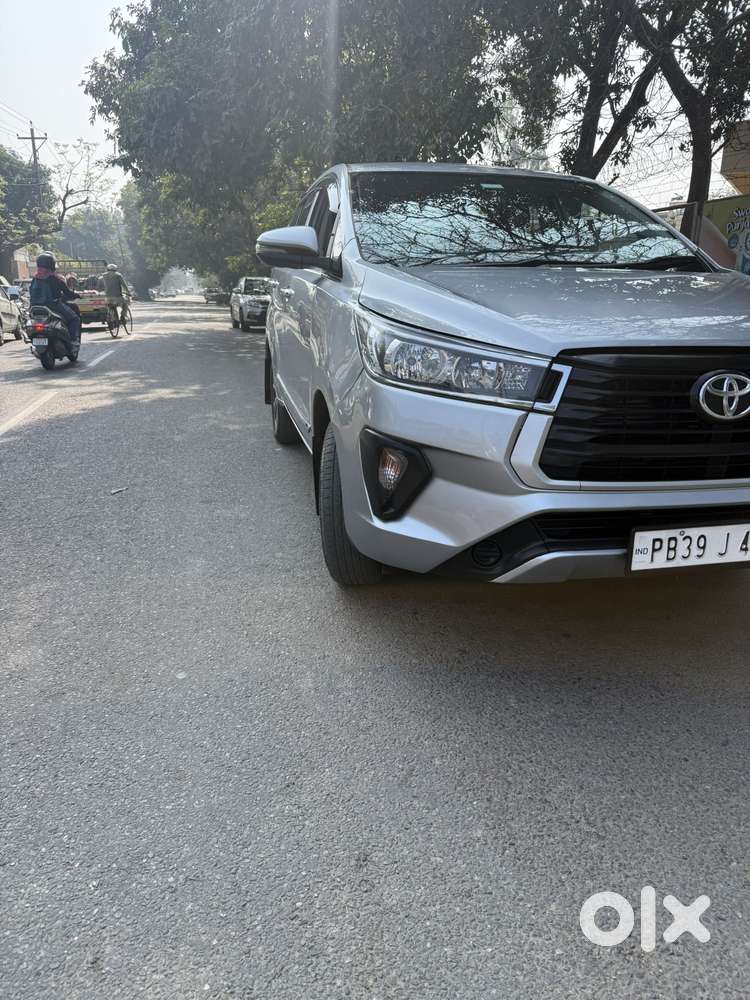 Toyota Innova Crysta 2.8 Gx At 8s, 2021, Diesel