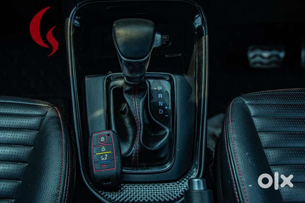 Kia Sonet Gtx Plus Turbo Dct, 2021, Petrol