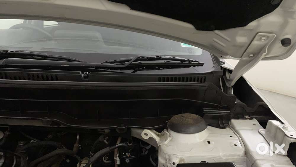 Maruti Suzuki Vitara Brezza 1.5 Zxi At, 2024, Petrol