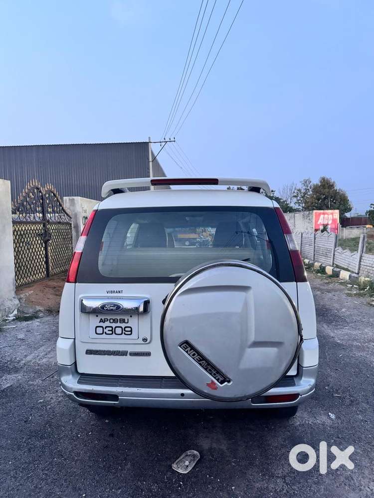 Ford Endeavour Diesel 2009