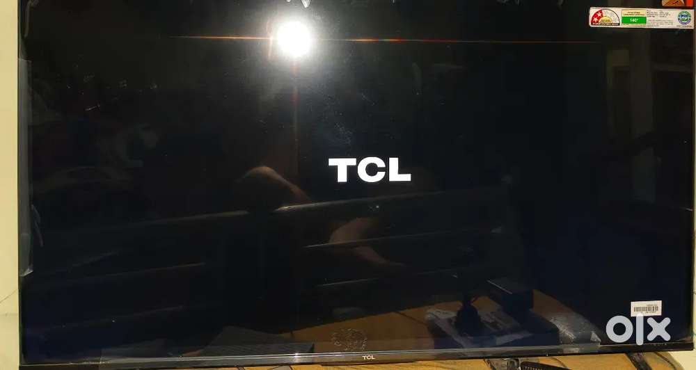 Best Price New Condition TCL SMART TV 43 inch